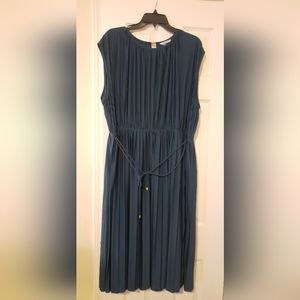 H&M Blue Green Pleated Grecian XL Dress with Gold Hardware